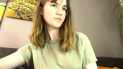 Snapshot of kleya___ chatting on 11/02/25, 09:39 Kleya online show from 11/02/25, 09:39