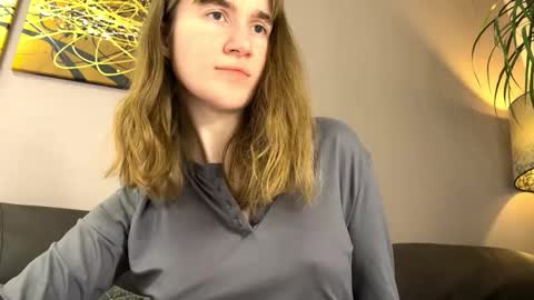 Snapshot of kleya___ chatting on 11/21/25, 07:01 Kleya online show from 11/21/25, 07:01