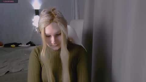 Klin online show from 09/14/25, 02:00