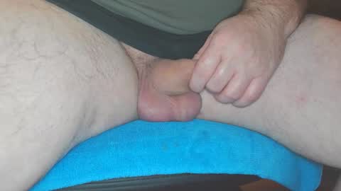 Snapshot of klinge2000 chatting on 11/12/25, 09:25 klinge2000 online show from 11/12/25, 09:25