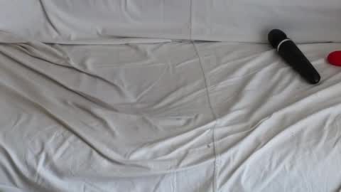 Snapshot of klitores chatting on 02/25/25, 05:41 ALYONA online show from 02/25/25, 05:41