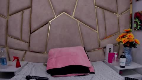 kloe online show from 02/02/26, 05:50