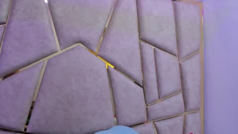 kloe online show from 04/13/26, 05:57