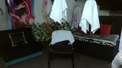 Kloe deker online show from 10/11/25, 01:53