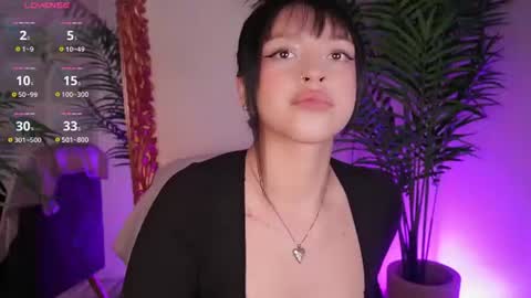 Snapshot of kloe_meow chatting on 06/27/26, 03:33 Kloe online show from 06/27/26, 03:33