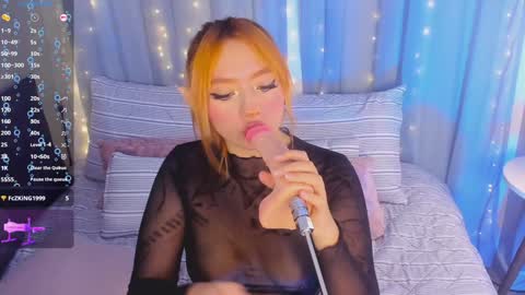 Snapshot of kloe_raize chatting on 01/22/25, 10:48 Kloe online show from 01/22/25, 10:48