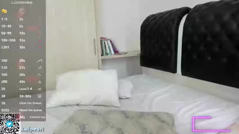 Snapshot of kmipearl chatting on 02/19/25, 03:16 Camila Reyes online show from 02/19/25, 03:16