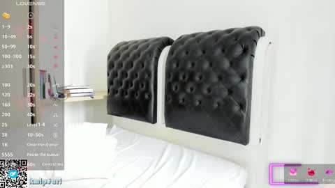 Snapshot of kmipearl chatting on 03/06/25, 01:35 Camila Reyes online show from 03/06/25, 01:35