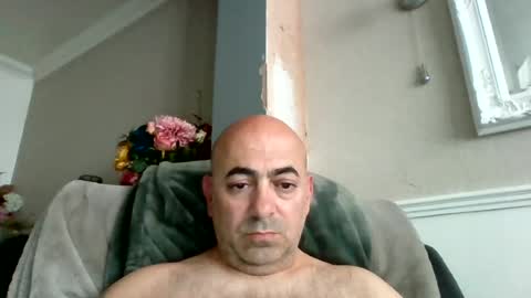 Snapshot of knickerwhipper chatting on 05/18/26, 03:07 knickerwhipper online show from 05/18/26, 03:07