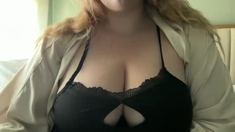 Mae Knight online show from 06/28/26, 02:12