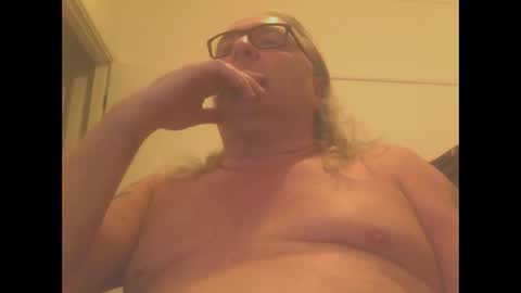 knobout online show from 01/05/25, 09:05