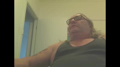 knobout online show from 03/08/25, 03:06