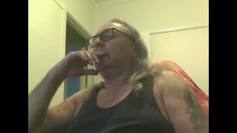 knobout online show from 11/20/25, 08:52