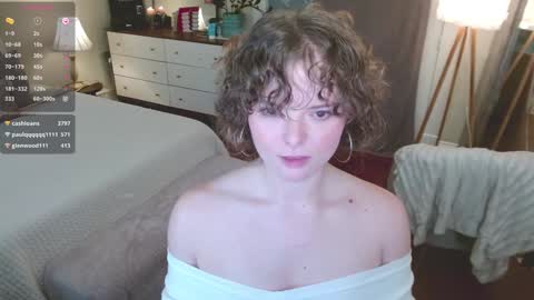 knowlita  online show from 12/12/24, 07:04