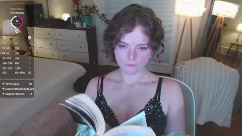 knowlita  online show from 01/07/25, 04:16