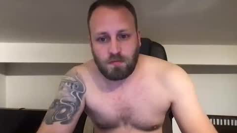 hugo online show from 03/03/25, 07:06