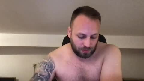 hugo online show from 09/22/25, 04:03