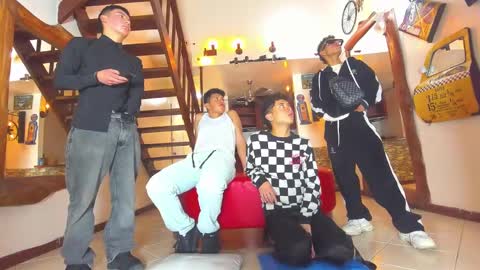 Snapshot of kobayaske chatting on 02/16/25, 12:19 kobayaske online show from 02/16/25, 12:19