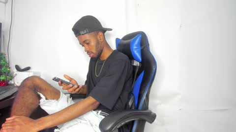 kofi online show from 12/24/24, 10:28