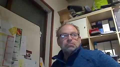 kokin3034 online show from 01/27/25, 09:02