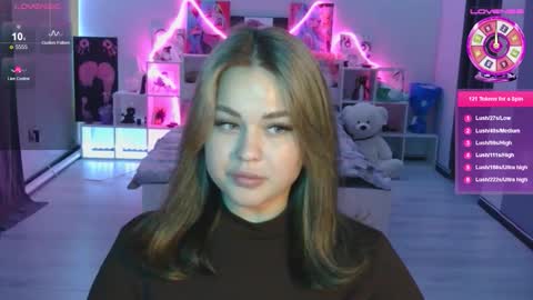 Mia online show from 10/27/25, 08:57