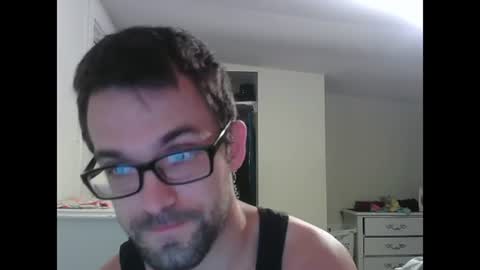 Snapshot of kol704 chatting on 08/08/26, 08:16 Kolia online show from 08/08/26, 08:16