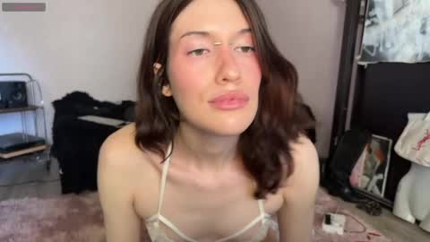 Snapshot of kolette_gray chatting on 05/06/26, 11:37 Kolette online show from 05/06/26, 11:37
