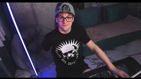 Snapshot of kolyakayne chatting on 02/07/26, 11:36 Kolya Kayne online show from 02/07/26, 11:36