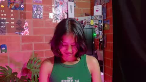 Snapshot of komatsu_ chatting on 03/07/25, 10:21  Komatsu Lilith online show from 03/07/25, 10:21