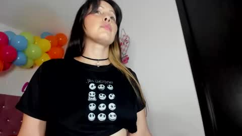 konie Diaz online show from 03/25/26, 11:33