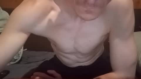 Snapshot of konrado789 chatting on 12/17/25, 02:12 konrado789 online show from 12/17/25, 02:12