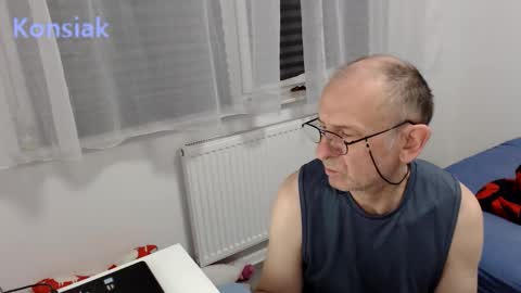 Komsiak online show from 01/18/26, 09:40