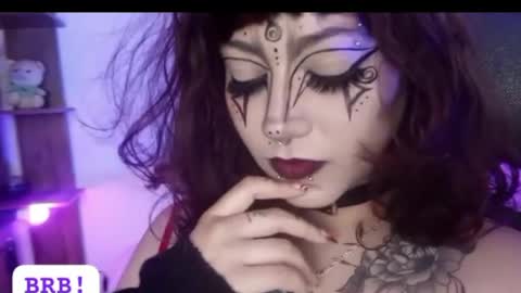 Kora Red online show from 04/22/26, 02:18