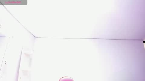 Snapshot of koralcruz chatting on 02/14/26, 03:53 Koral Cuz online show from 02/14/26, 03:53