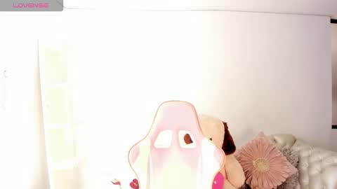 Snapshot of koralcruz chatting on 02/28/26, 03:46 Koral Cuz online show from 02/28/26, 03:46