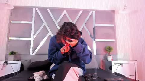 Snapshot of korespring chatting on 06/25/26, 11:15 Kore Spring online show from 06/25/26, 11:15