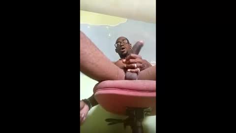 Snapshot of korn4lyfe chatting on 12/21/25, 12:56 Prince makonnen online show from 12/21/25, 12:56