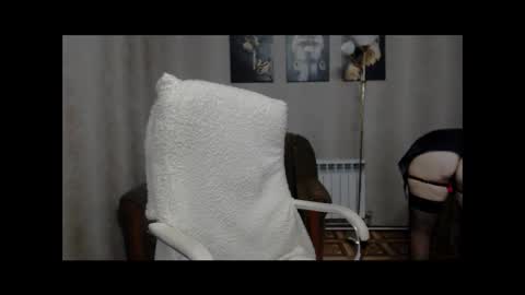 VIKA online show from 09/13/25, 10:04