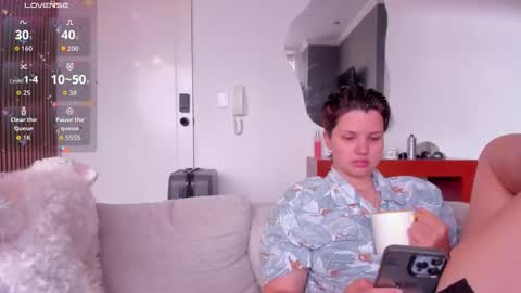 Twiix online show from 10/20/25, 04:40