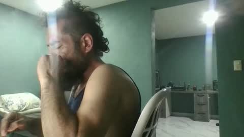 Koto Bombon online show from 11/25/25, 03:28