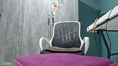 Koto Bombon online show from 01/09/26, 12:02