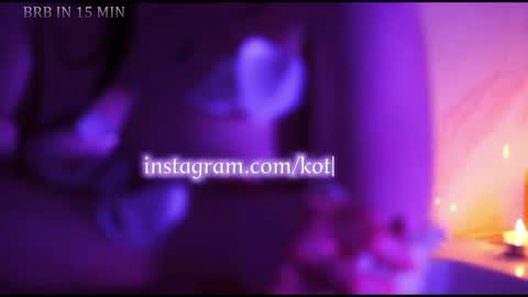 Kottyaa cb FOLLOWING  online show from 01/31/25, 06:14