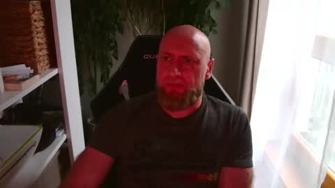 Kotylion online show from 10/19/25, 02:40