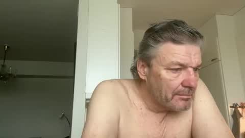 kovapoika online show from 10/04/25, 08:23