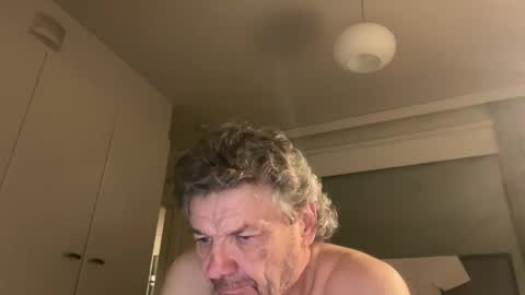 kovapoika online show from 10/11/25, 07:45