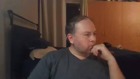 Snapshot of kp_101 chatting on 10/19/25, 03:07 kp_101 online show from 10/19/25, 03:07