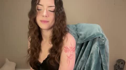 kr3amykay online show from 02/22/26, 05:19