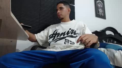 kratoswolf online show from 01/07/26, 06:32