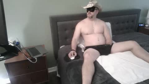 Snapshot of krglider chatting on 02/23/26, 01:52 BigKev online show from 02/23/26, 01:52