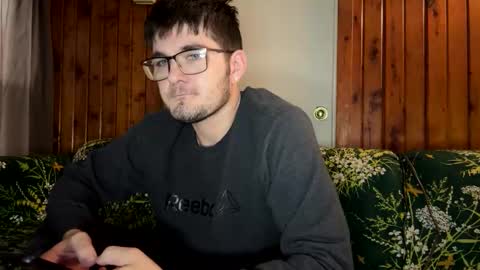 krimsoncircuit online show from 11/26/25, 07:37